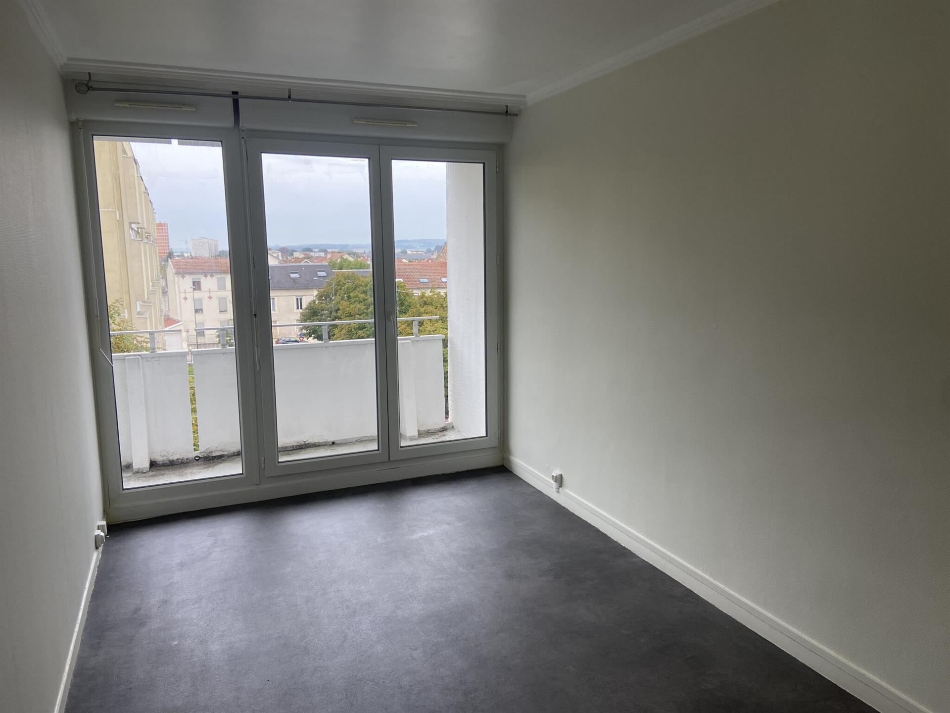 Appartement à louer, 62m², Reims