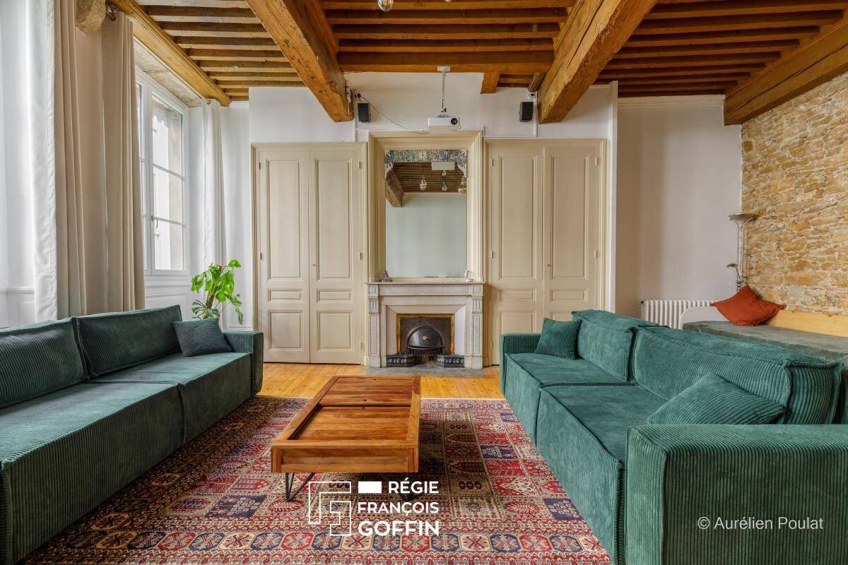 Appartement à louer, 69m², Lyon 1er