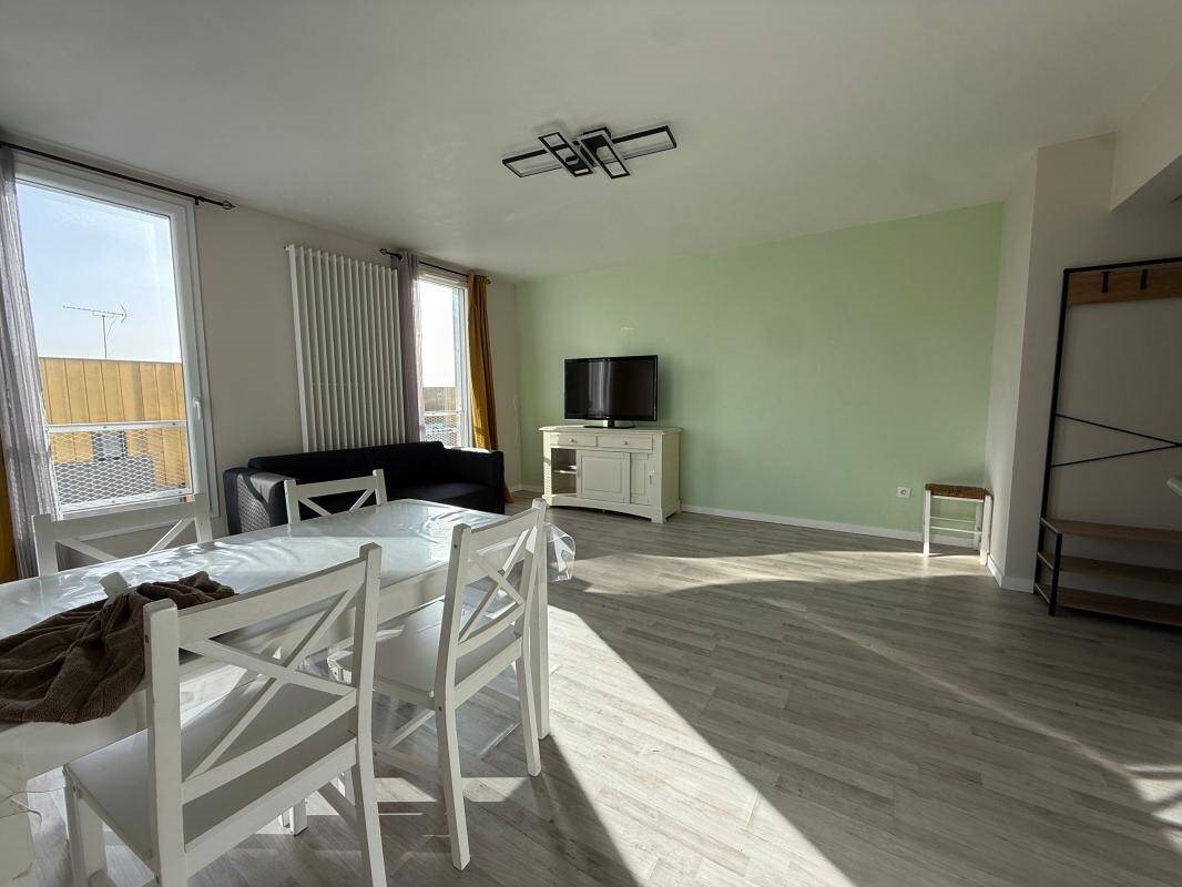 Appartement à vendre, 61m², Cergy