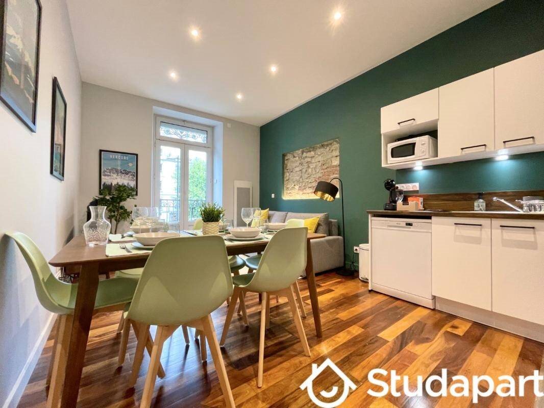 Appartement à louer, 65m², Grenoble