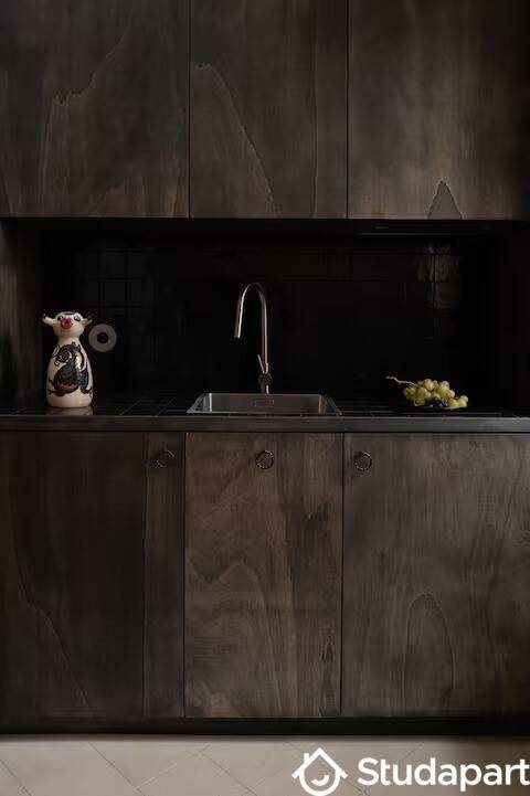 Appartement à louer, 17m², Paris 18ème