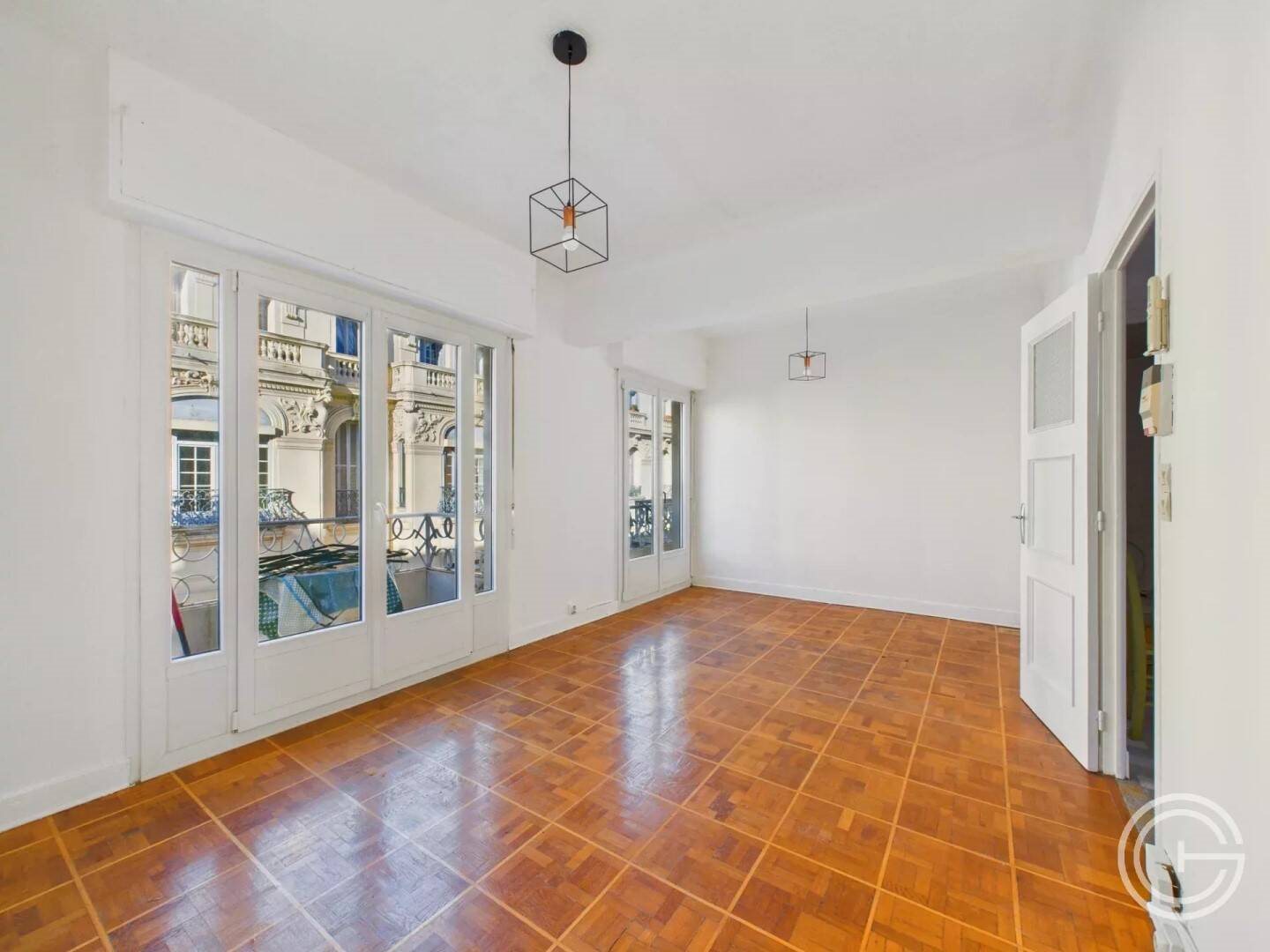 Appartement à louer, 46m², Nice