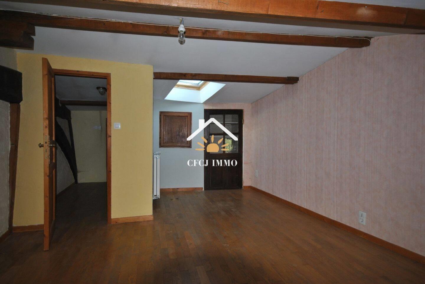 Maison à louer, 142m², Chaussan