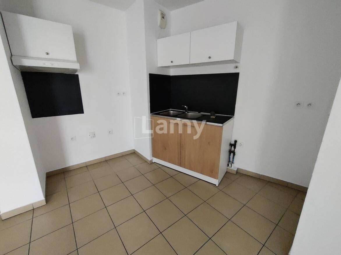 Appartement à louer, 45m², Marseille 3ème