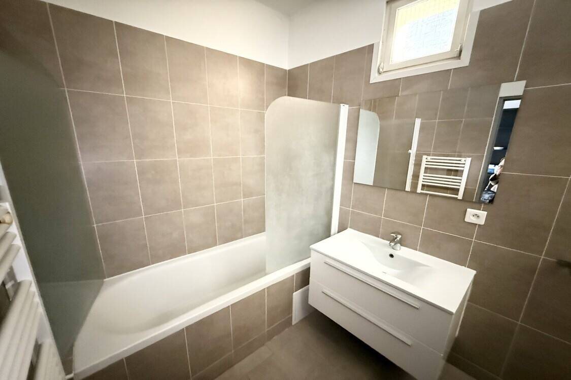 Appartement à louer, 53m², Marseille 1er