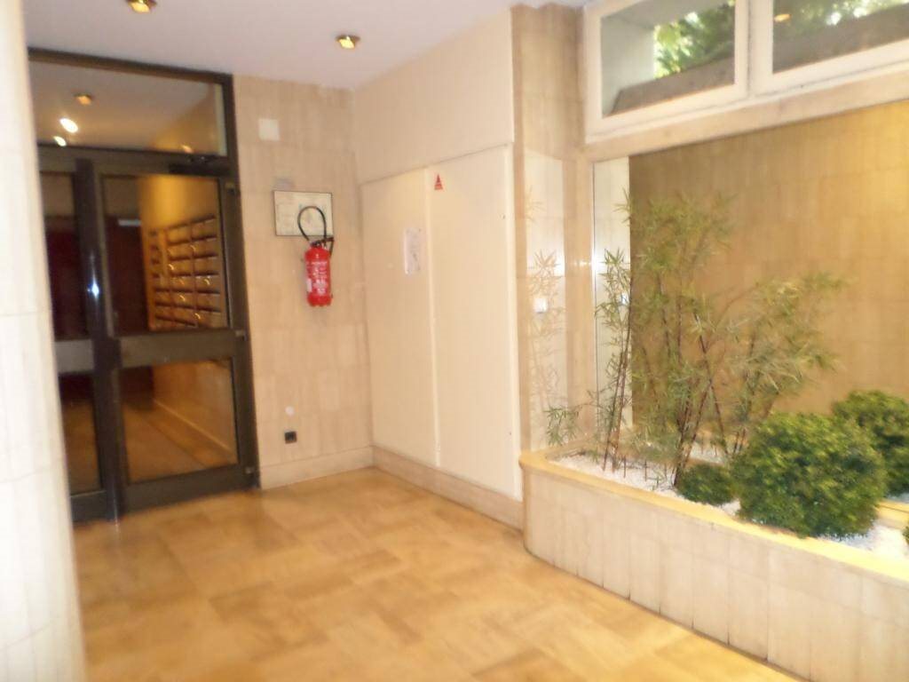 Appartement à louer, 23m², Paris 16ème