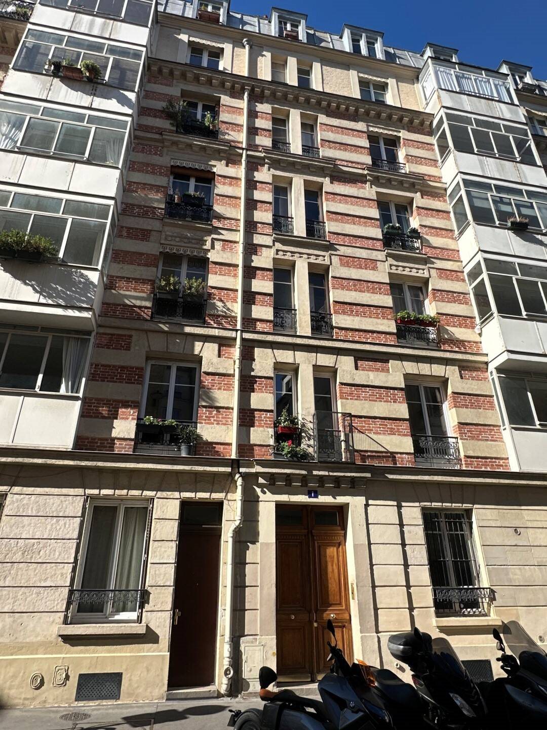 Appartement à louer, 66m², Paris 9ème