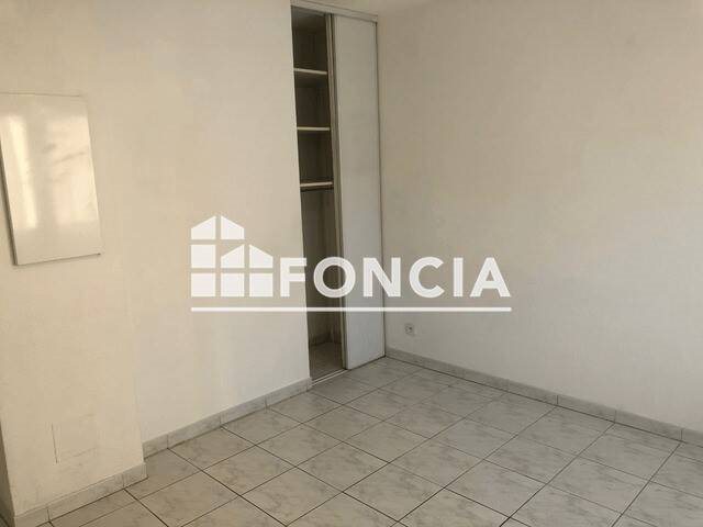 Appartement à louer, 18m², Venelles