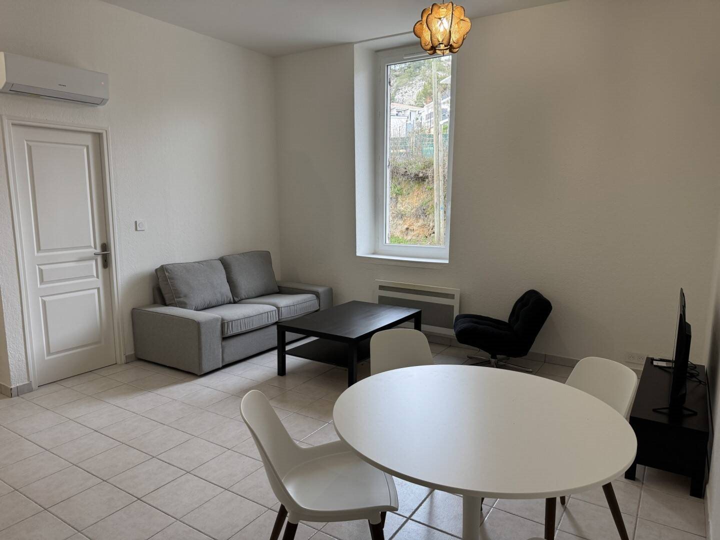 Appartement à louer, 39m², Auriol