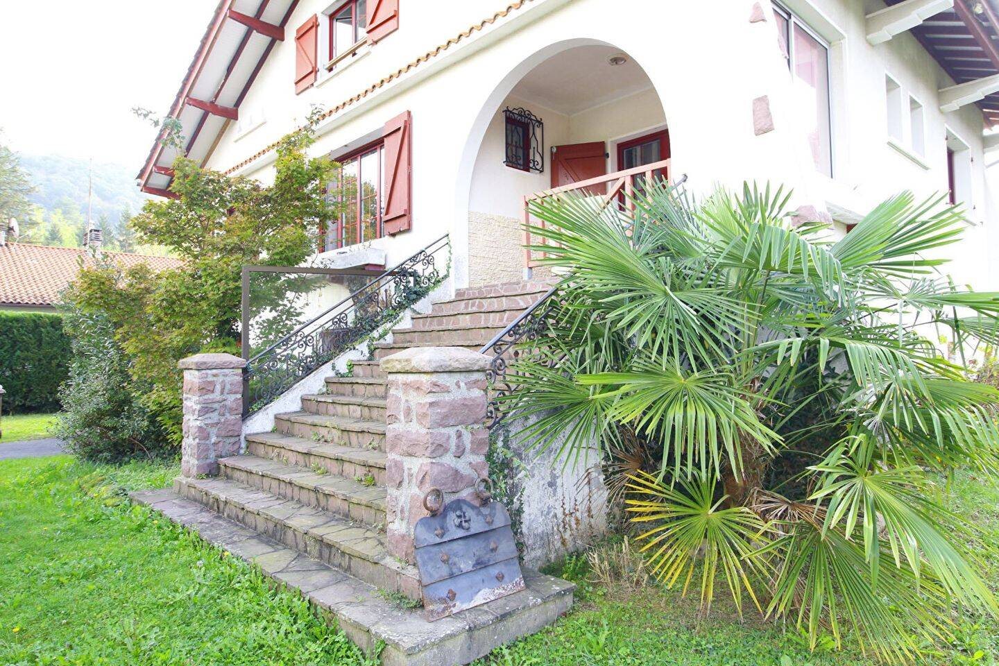 Maison à vendre, 135m², Gan