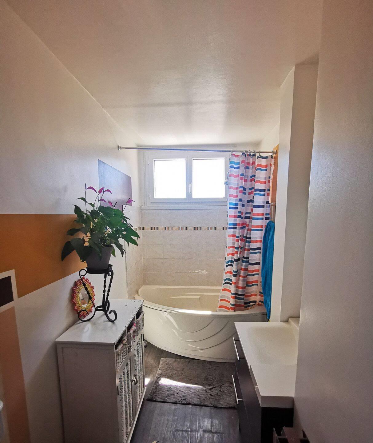 Appartement à vendre, 74m², Perpignan