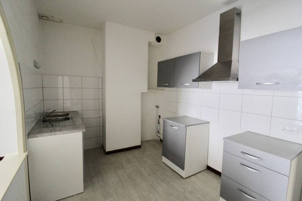 Maison à louer, 83m², Castelmoron-sur-Lot