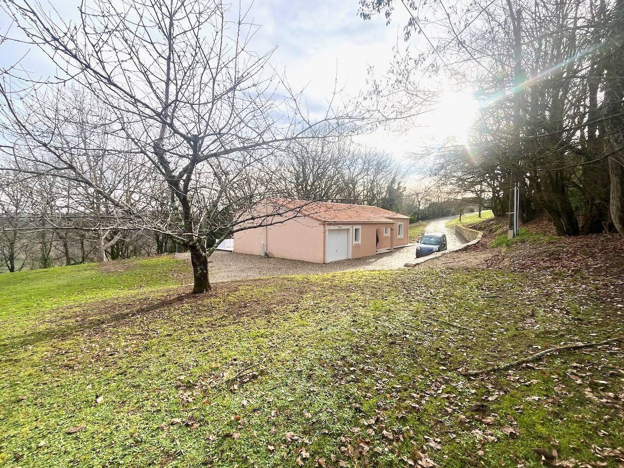 Maison à louer, 100m², Allez-et-Cazeneuve