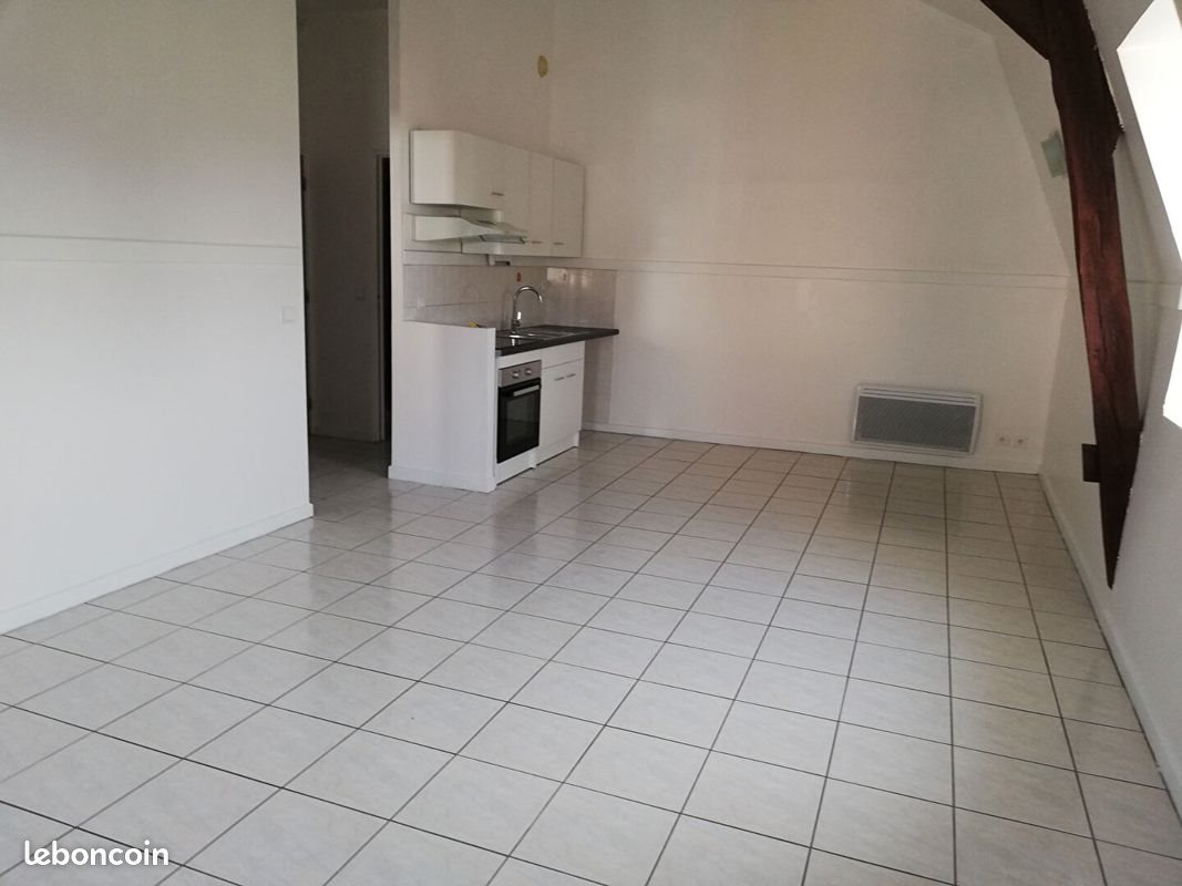 Appartement à louer, 46m², Issoudun