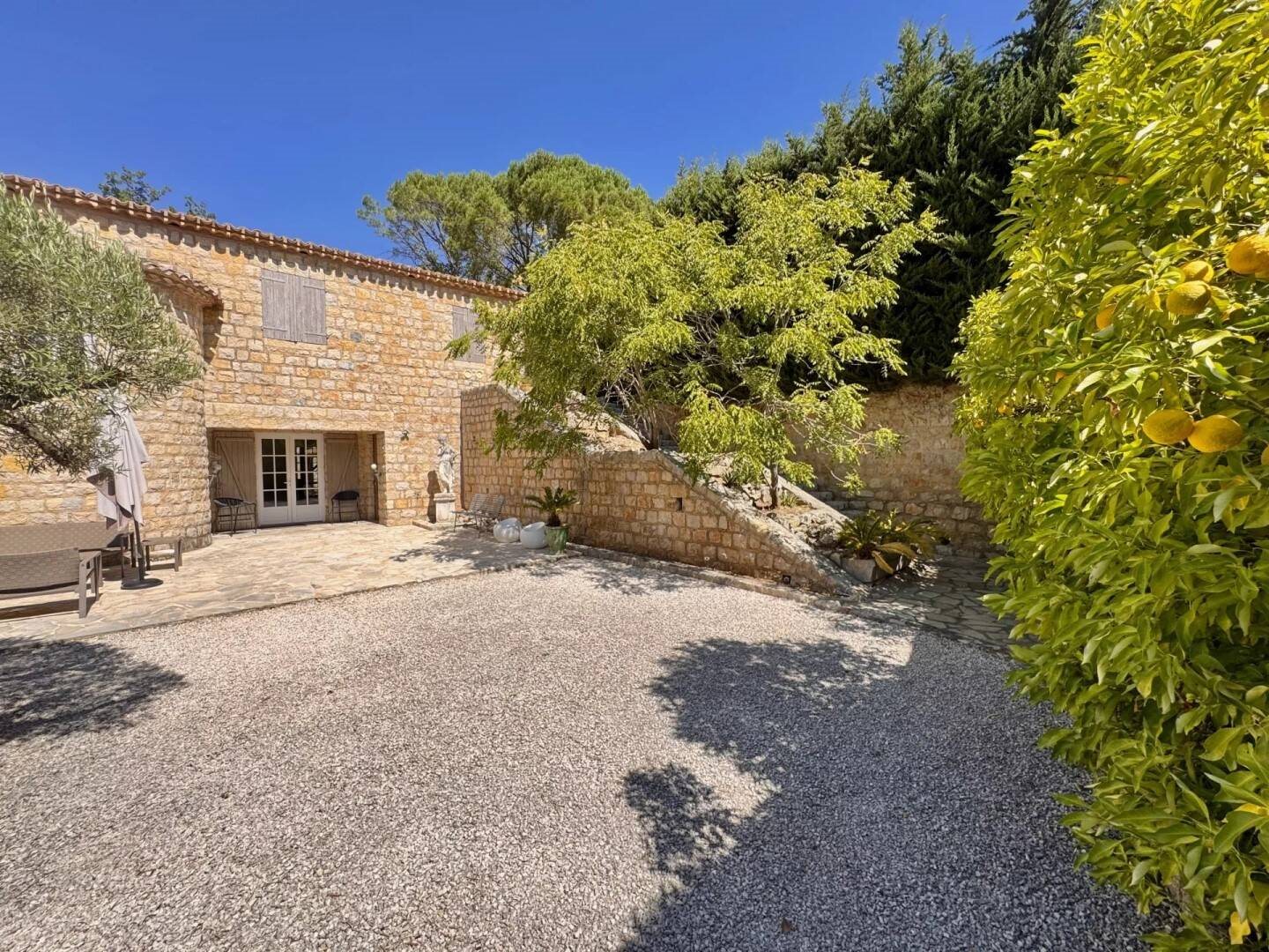Maison à louer, 247m², Peymeinade