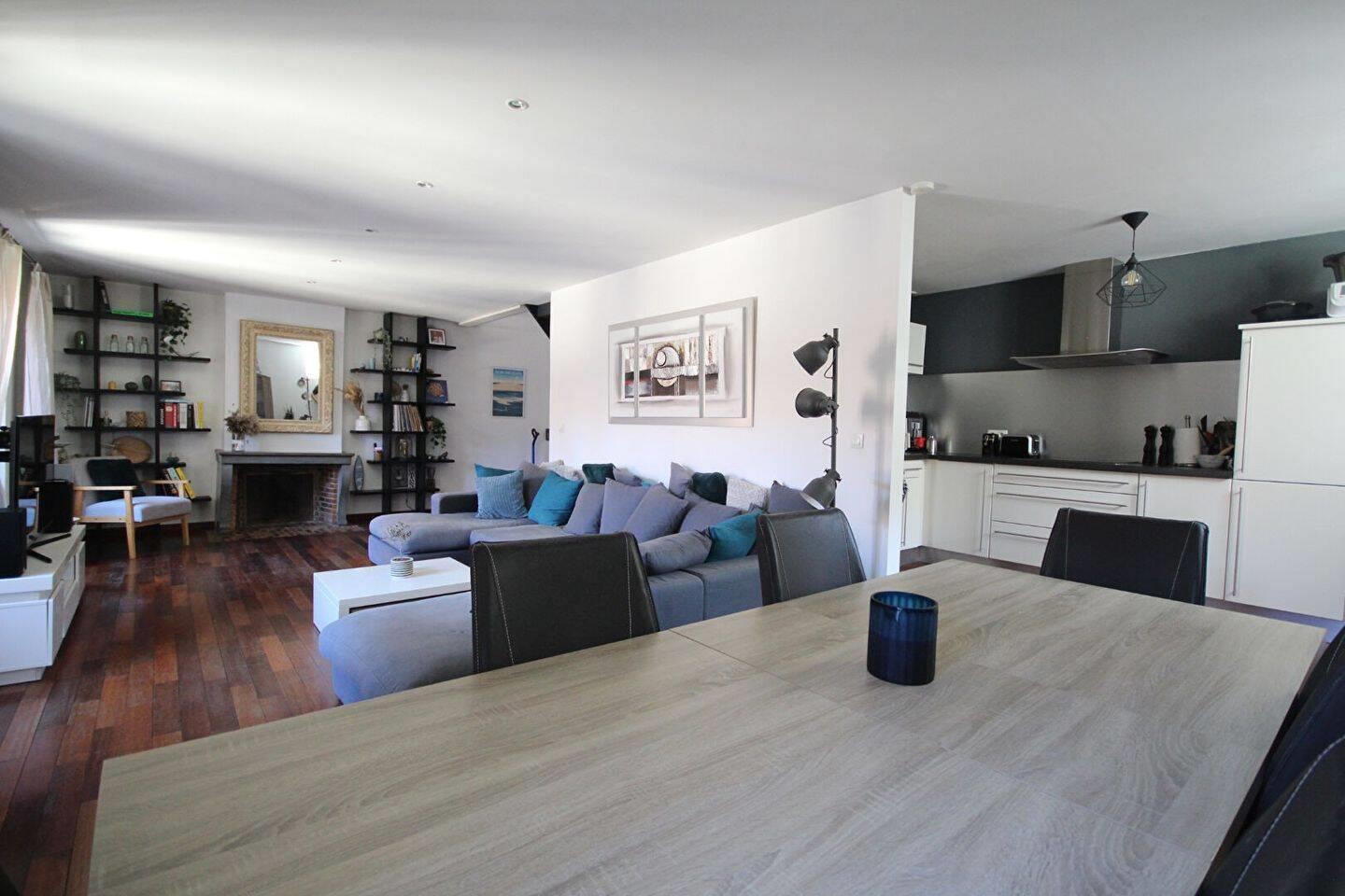 Appartement à vendre, 139m², Besançon