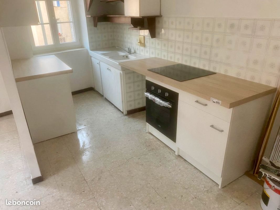 Appartement à louer, 40m², Le Luc