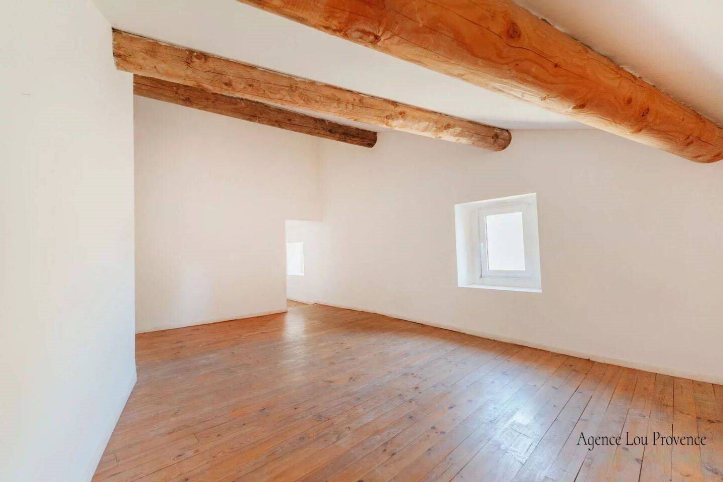 Appartement à vendre, 86m², Eyguières