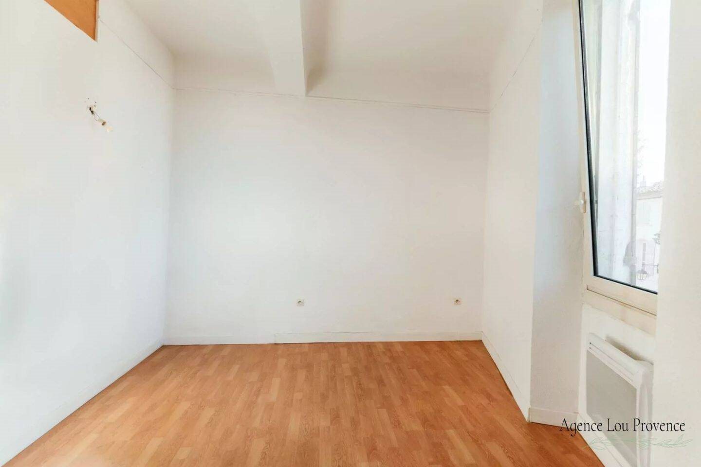 Appartement à vendre, 86m², Eyguières