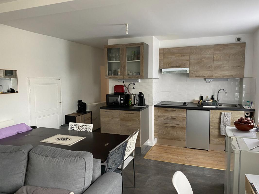 Appartement à vendre, 360m², Salies-de-Béarn