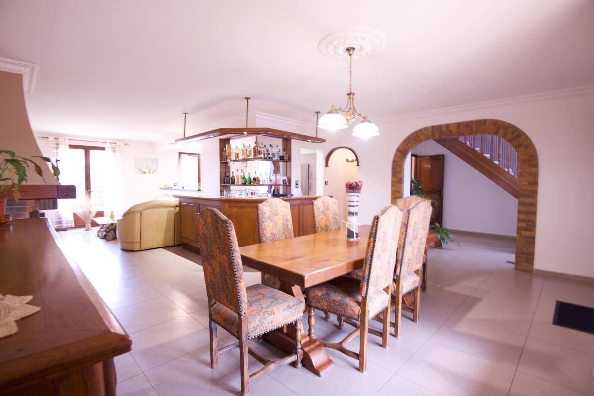 Maison à vendre, 187m², Saint-Loup-Cammas