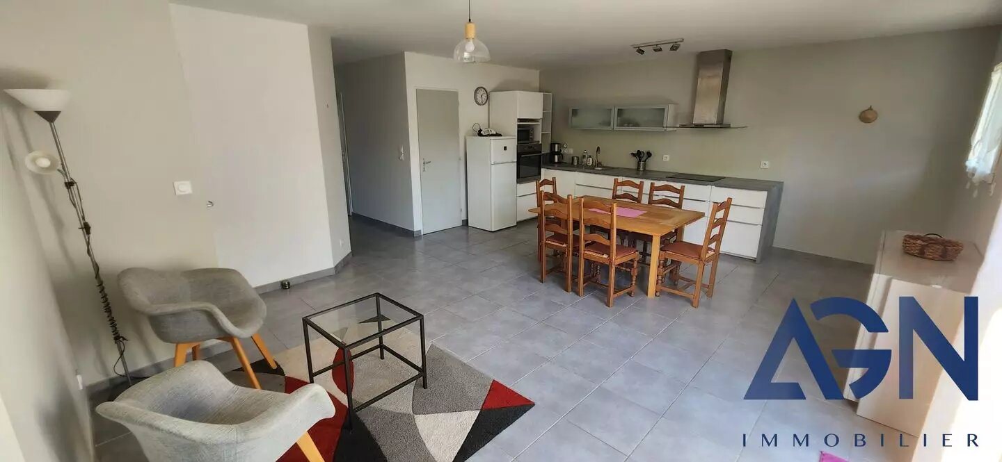 Maison à louer, 80m², Pignan