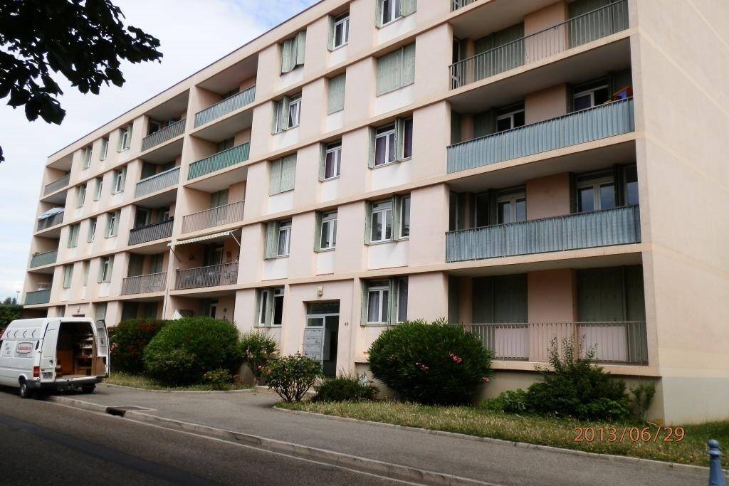 Appartement à louer, 69m², Pierrelatte