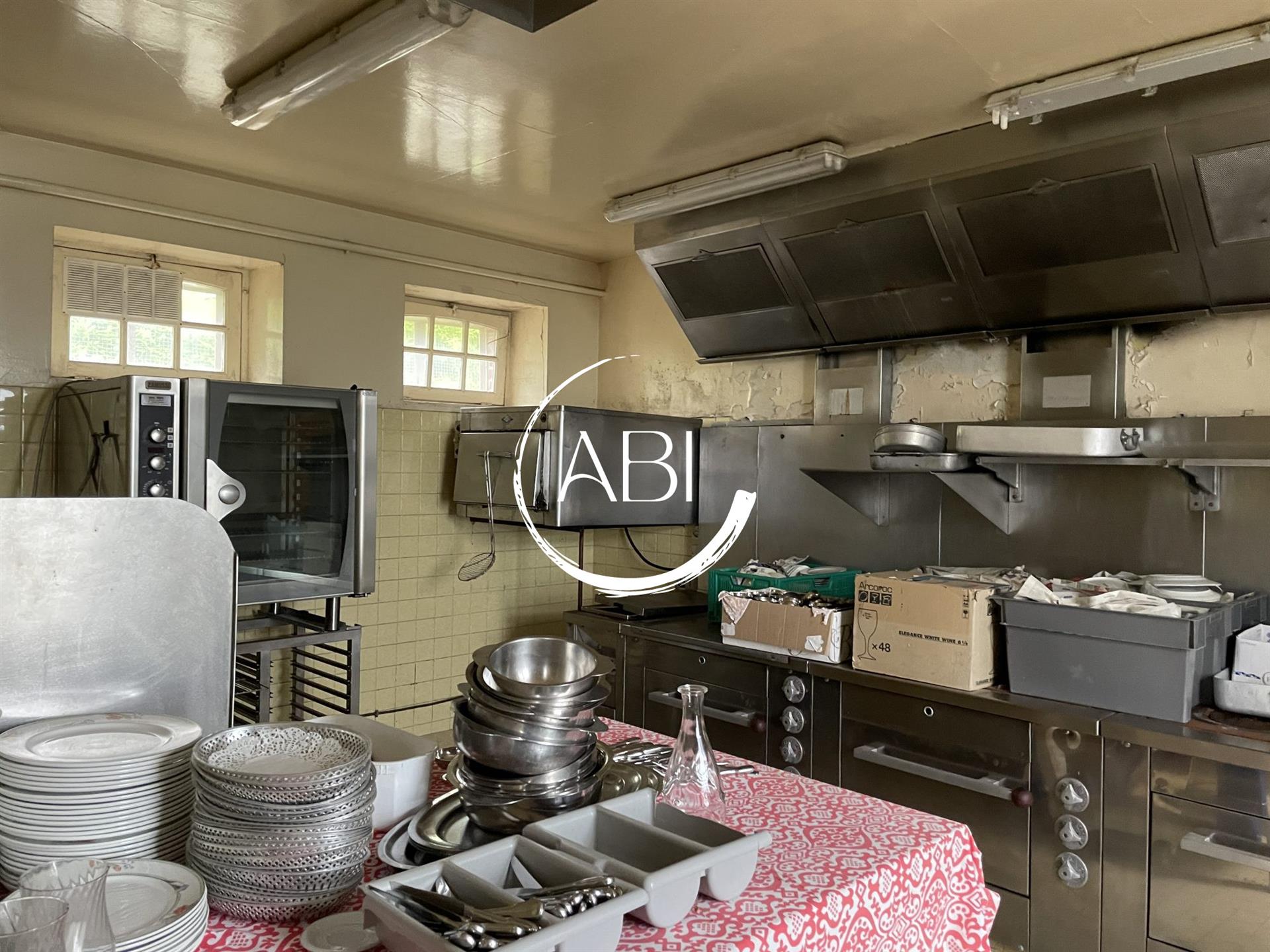 Appartement à vendre, 750m², La Ferté-Macé