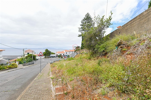 Building plot - 385 m2 - Água de Pena