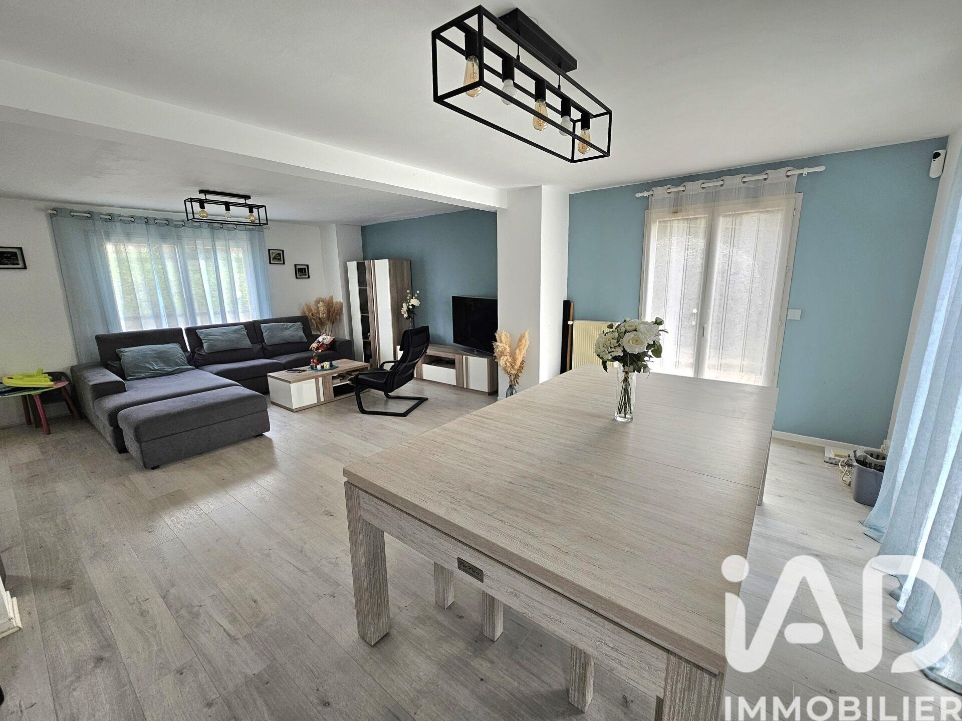 Maison à vendre, 170m², Parmain