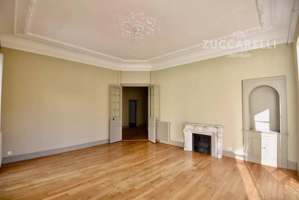 Appartement à louer, 158m², Nice