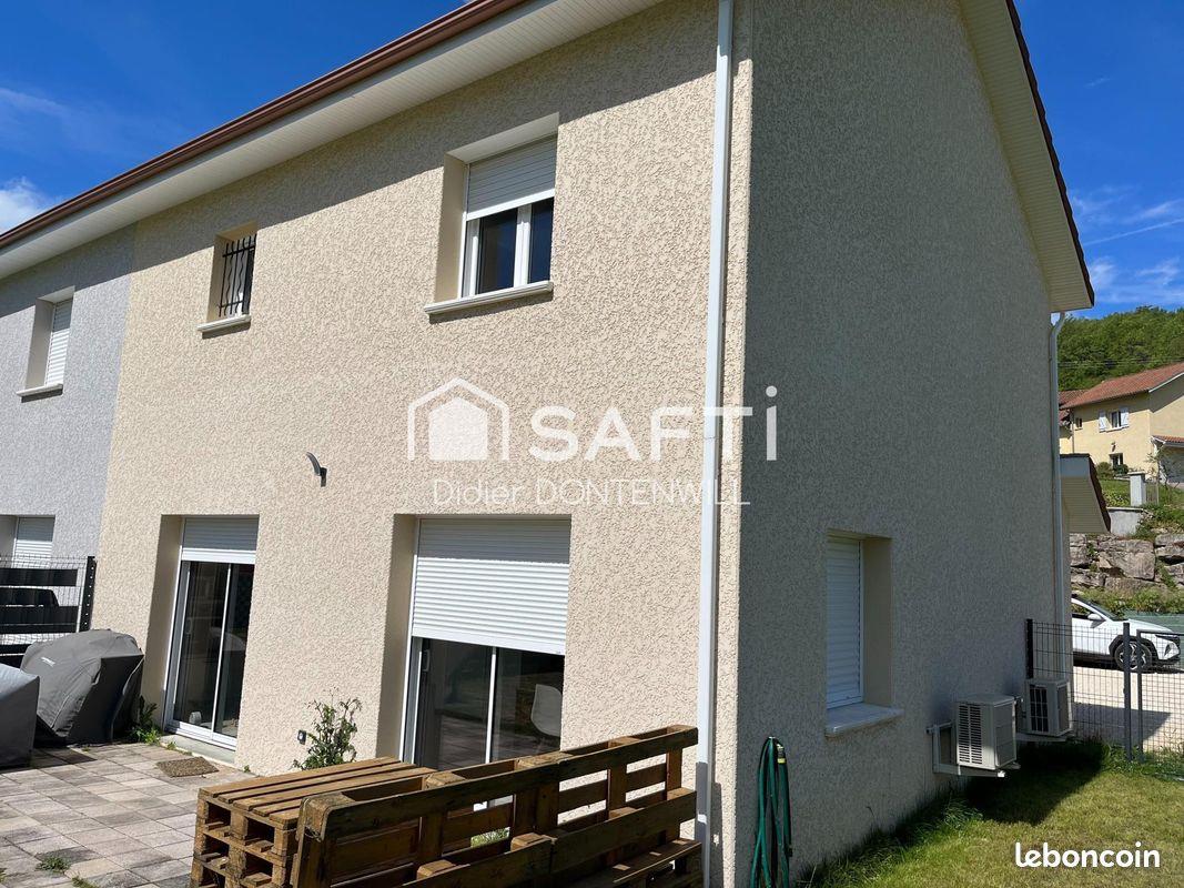 Maison à louer, 78m², Veyssilieu