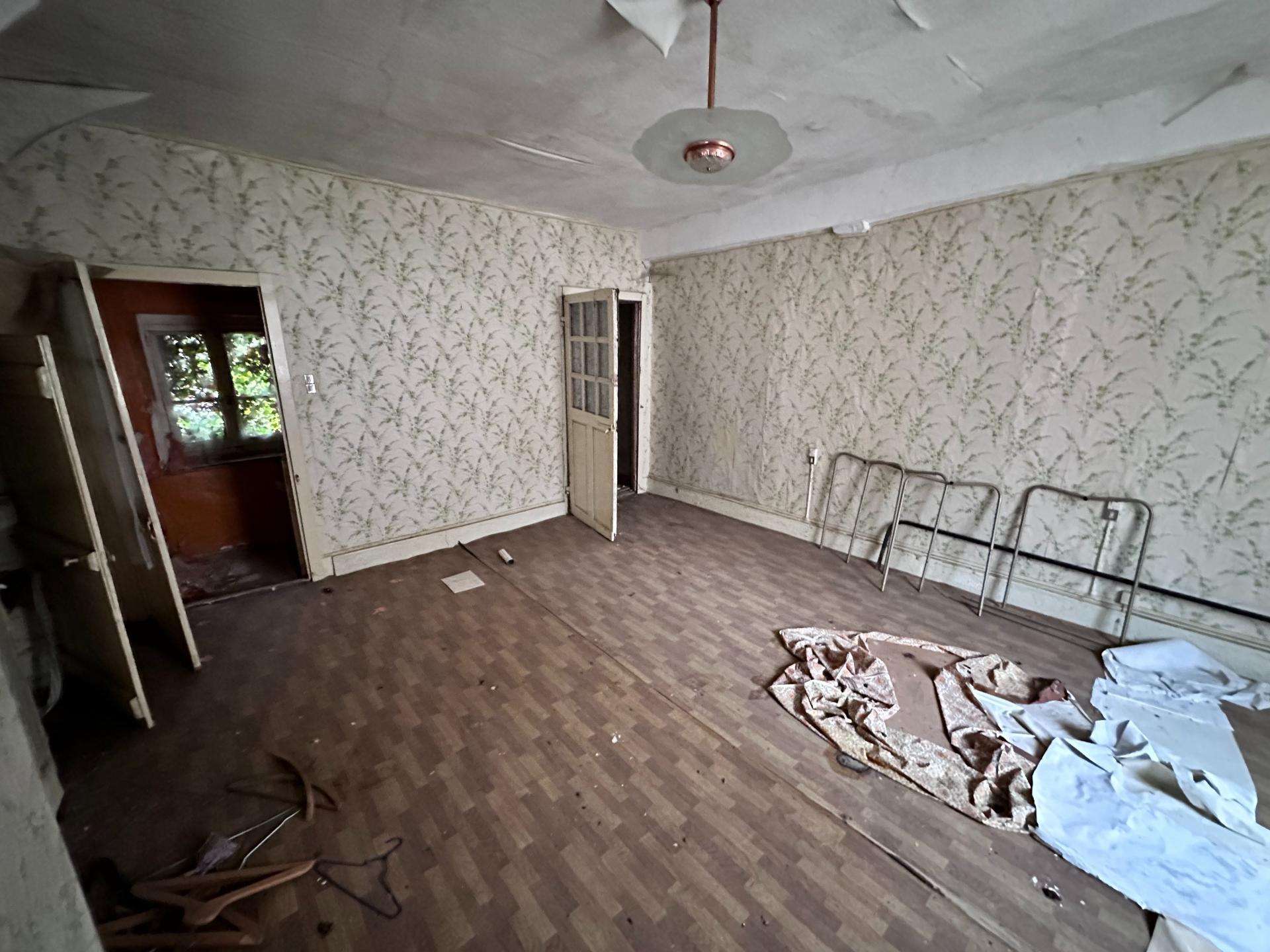 Maison à vendre, 90m², Ambierle