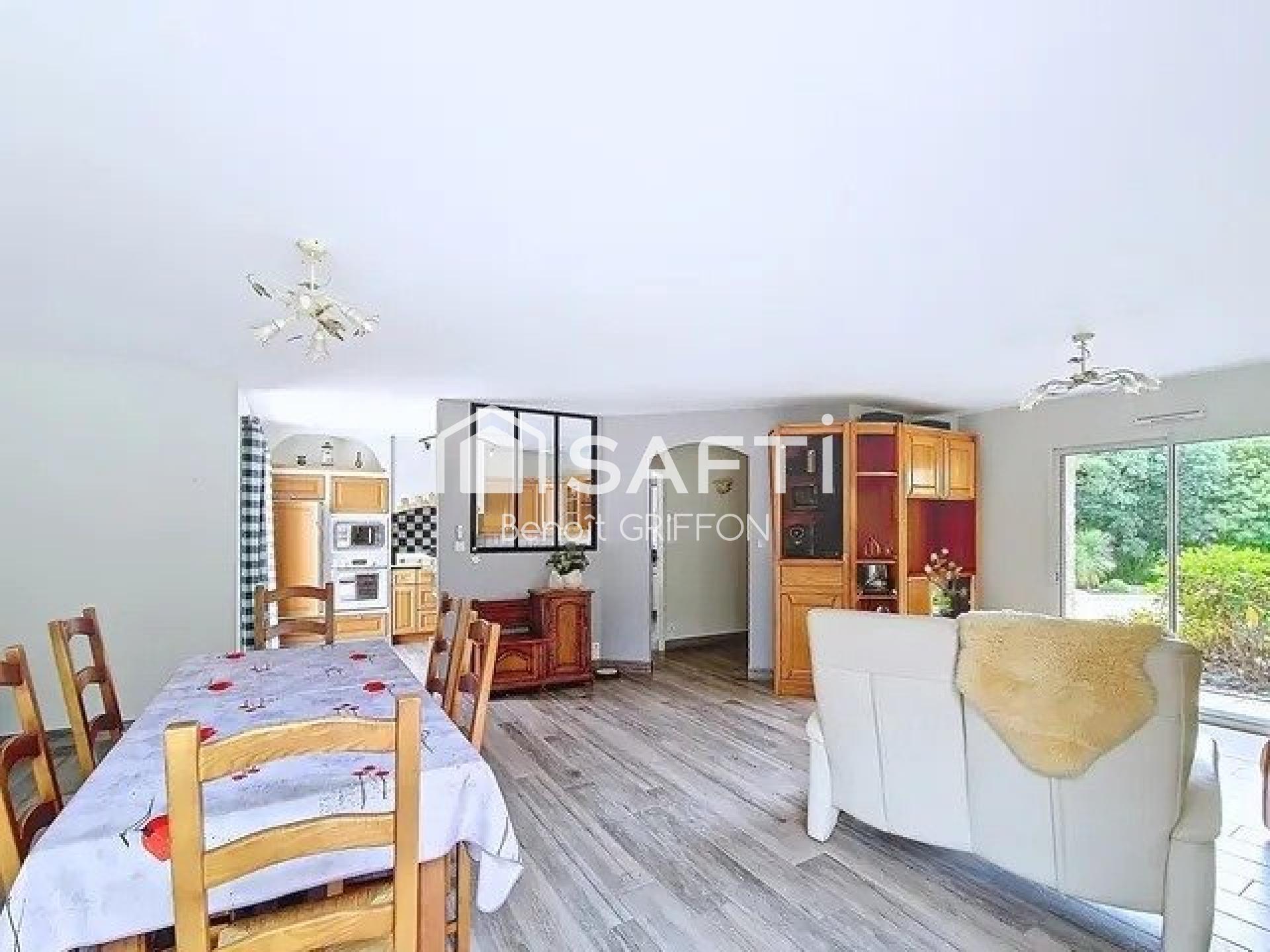 Maison à vendre, 121m², Tiffauges