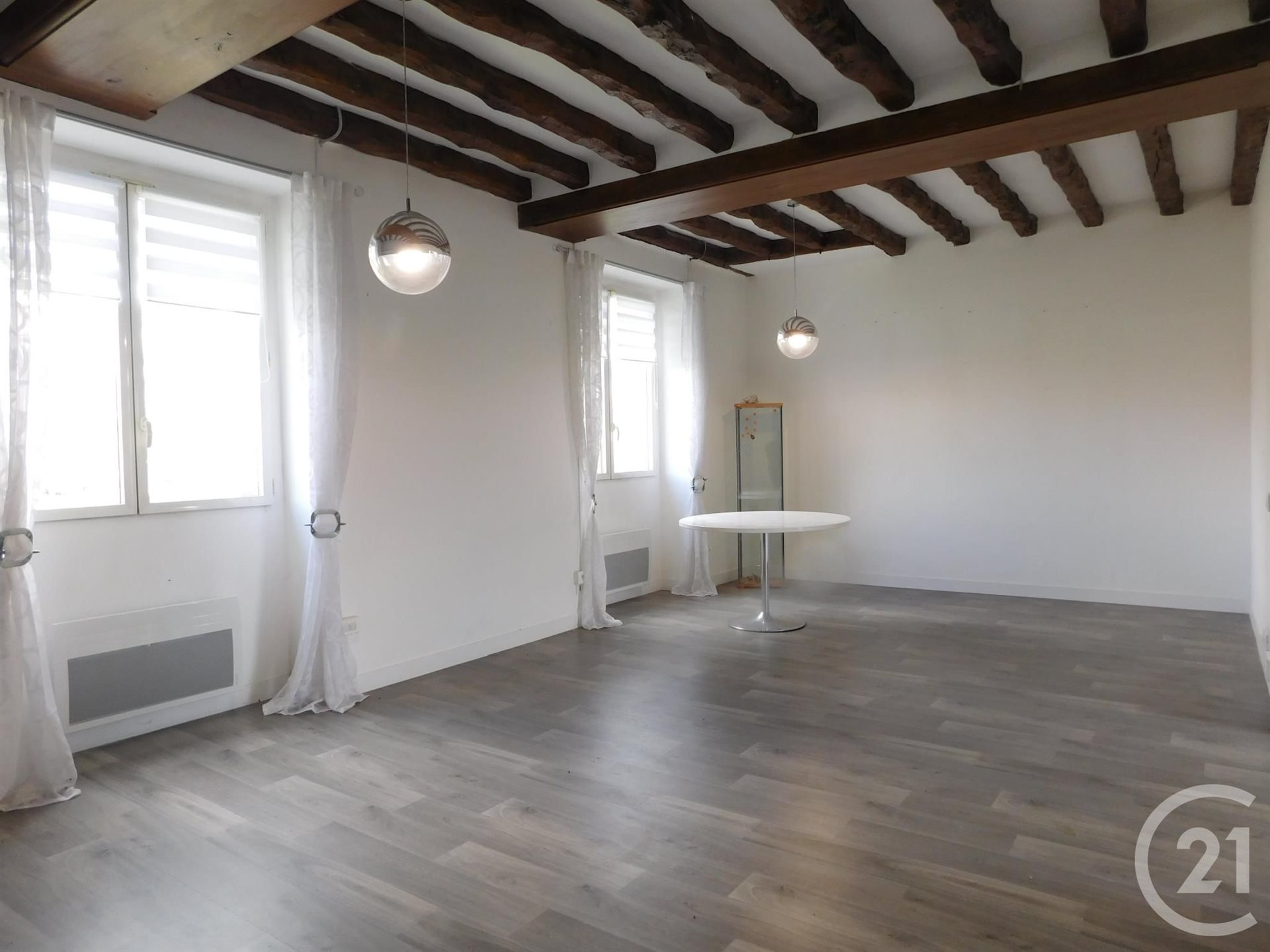 Maison à louer, 84m², Etampes