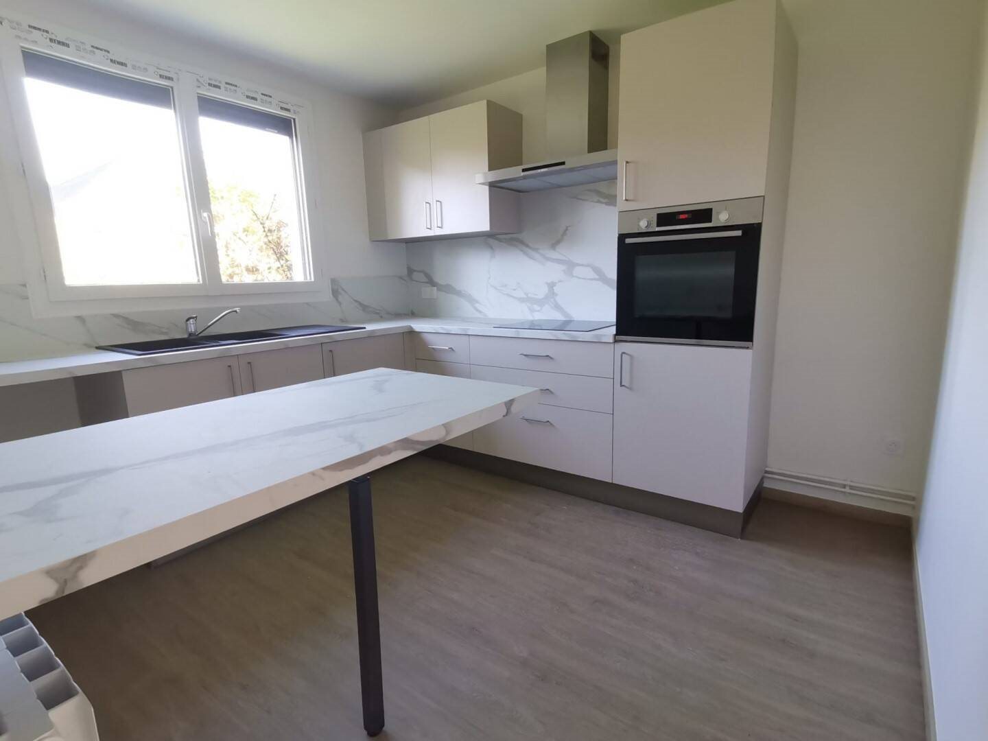 Maison à louer, 105m², Angerville-la-Campagne