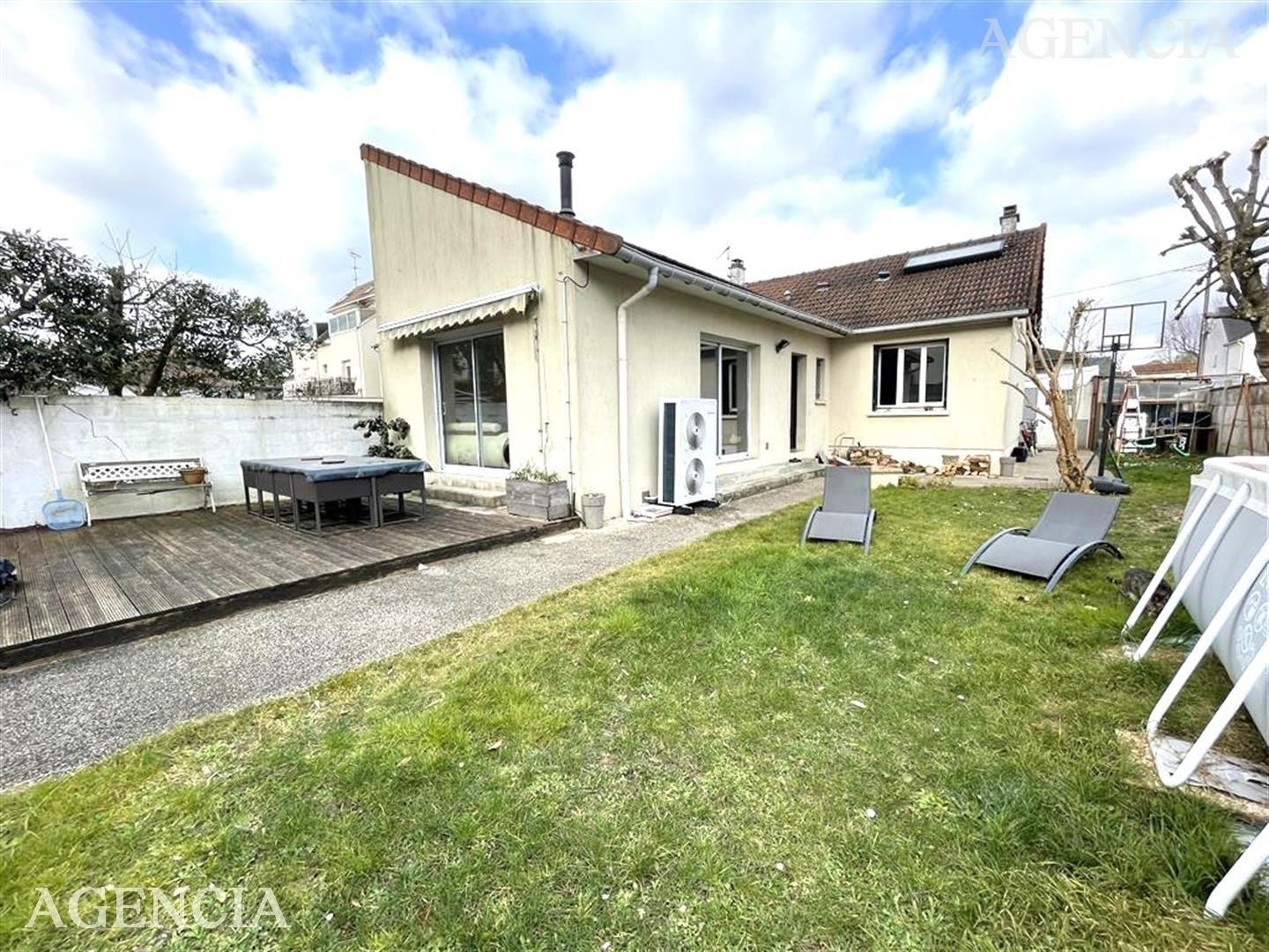 Compra: Vivenda (77340)
