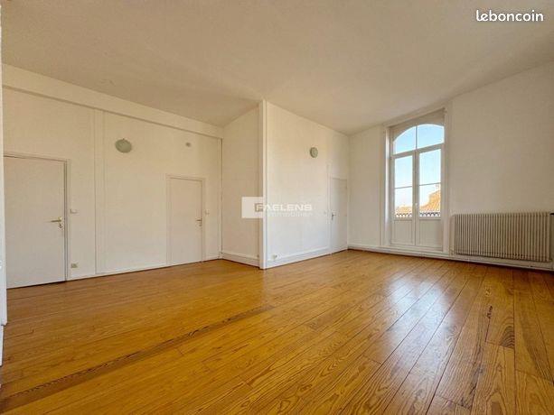 Appartement à louer, 59m², Lille