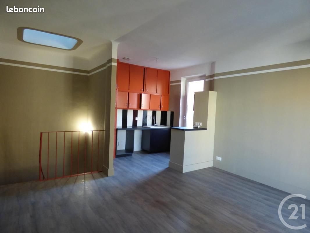 Maison à louer, 76m², Saint-Maximin-la-Sainte-Baume