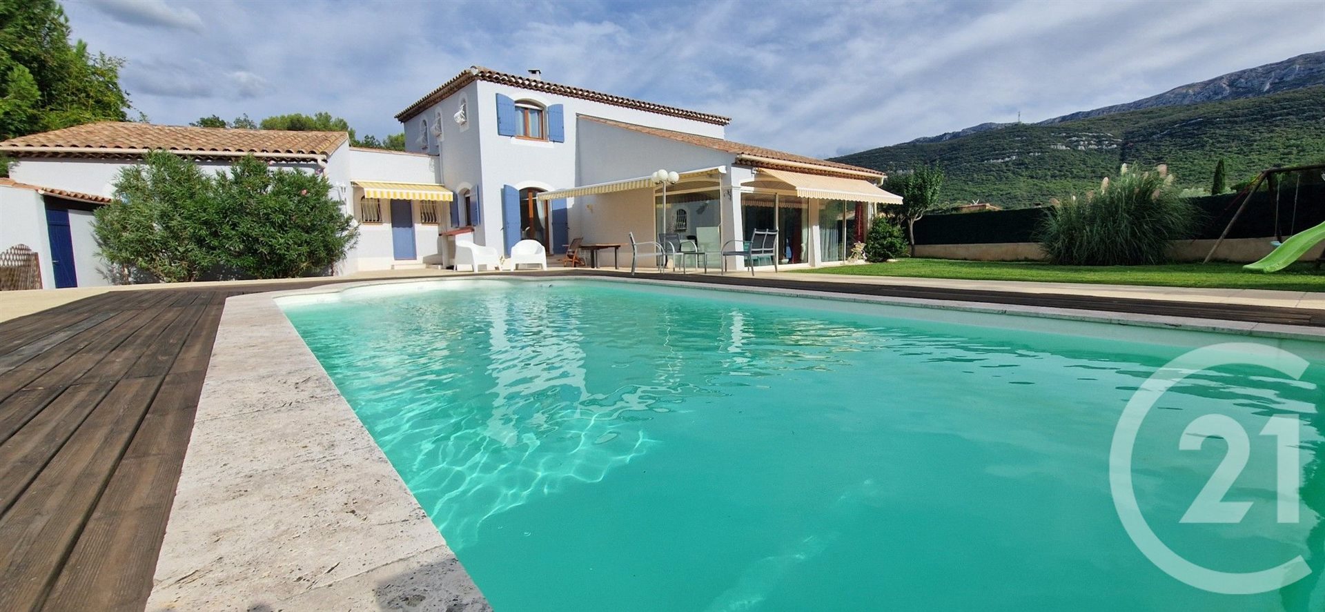 Maison à vendre, 204m², Nans-les-Pins