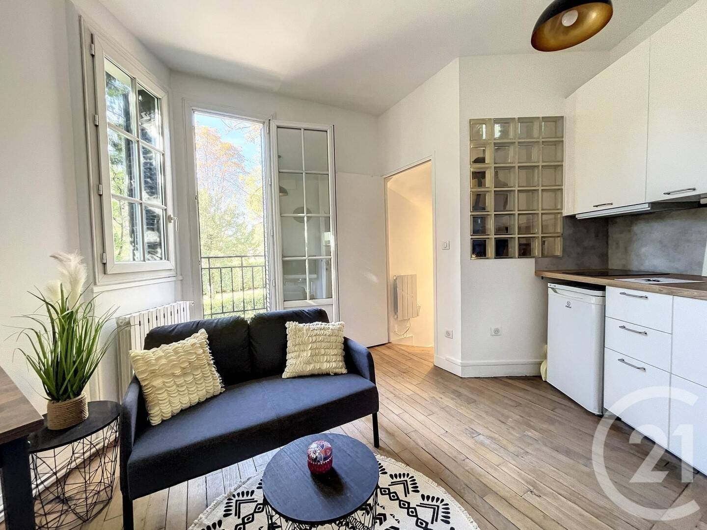 Maison à louer, 25m², Saint-Cloud