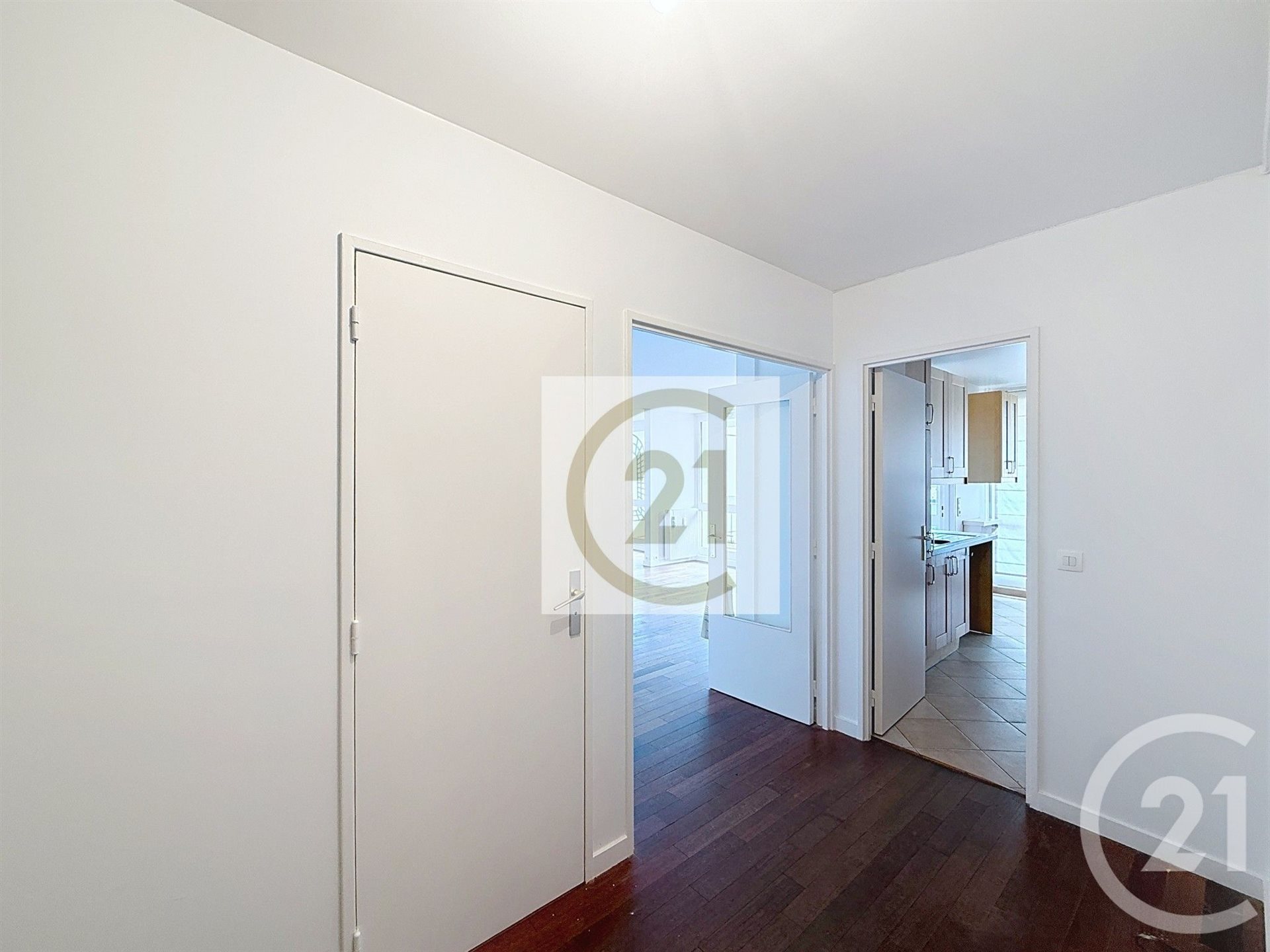 Appartement à louer, 98m², Garches