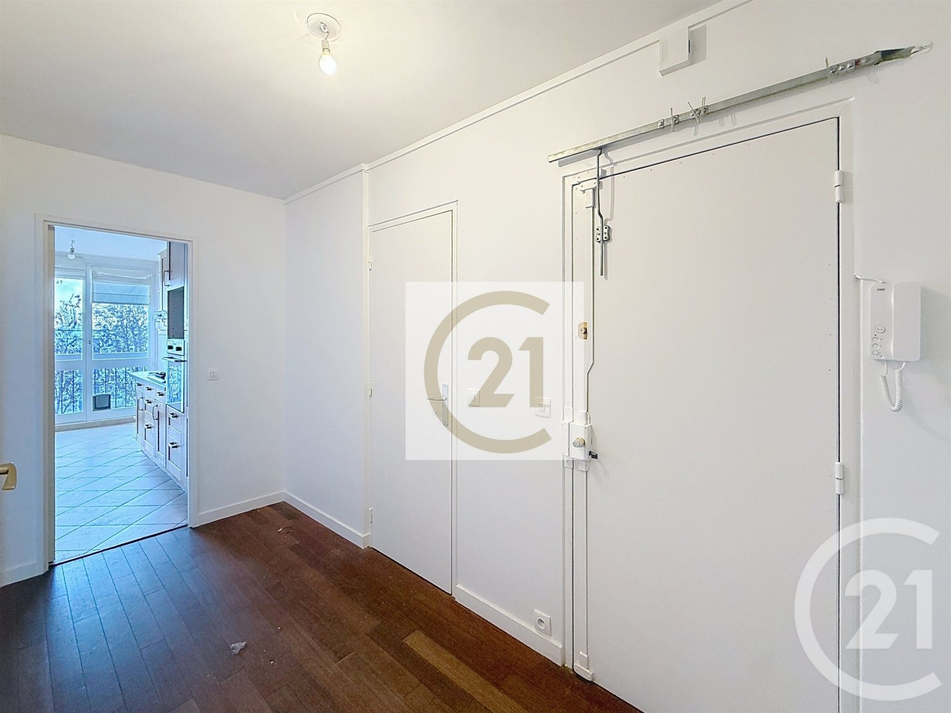 Appartement à louer, 98m², Garches