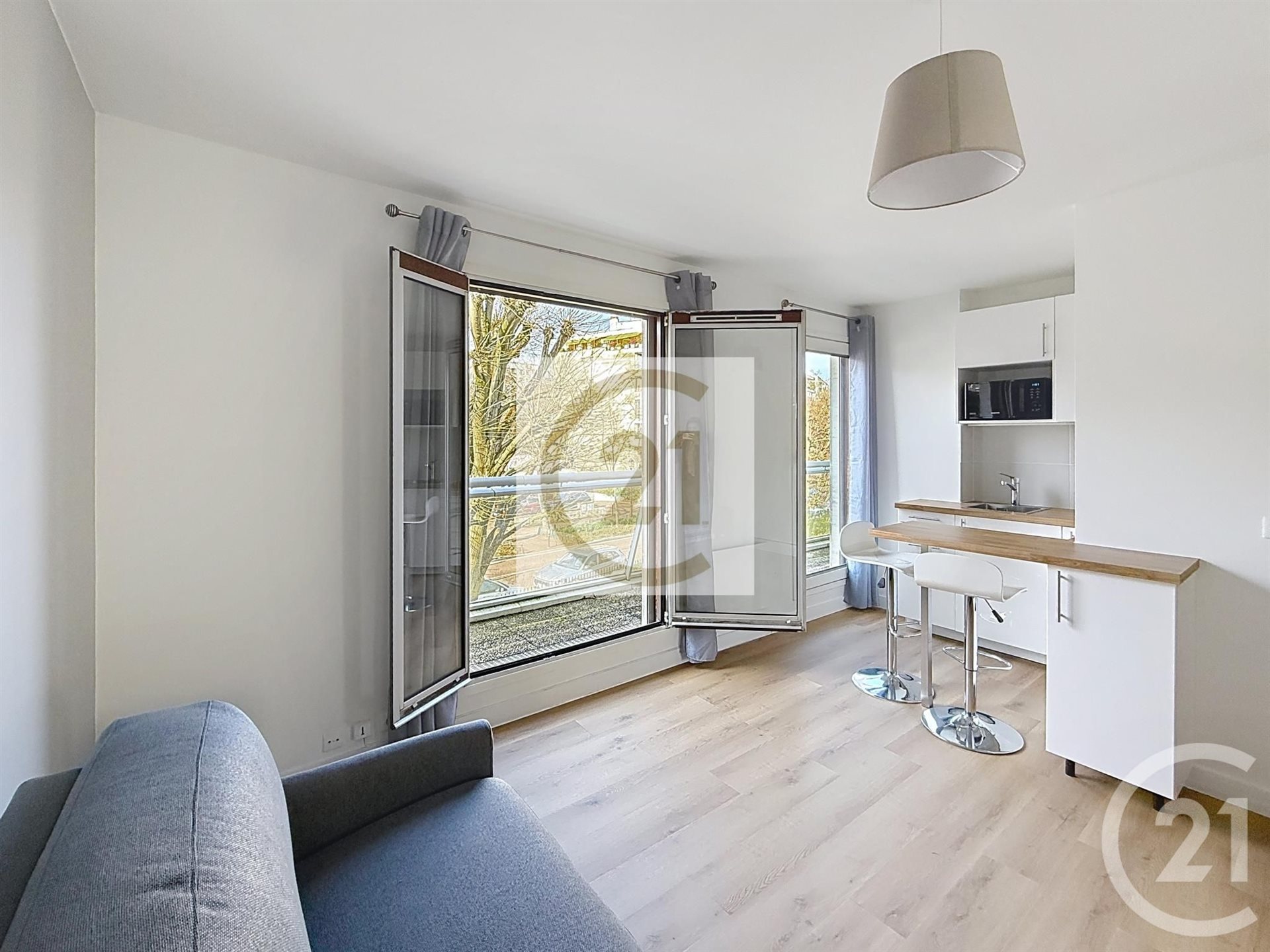 Appartement à louer, 24m², Saint-Cloud