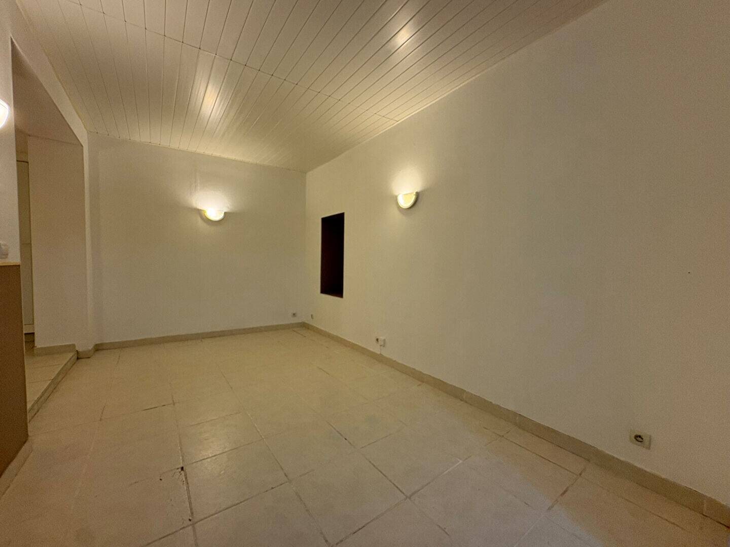 Maison à louer, 63m², Tonnay-Charente