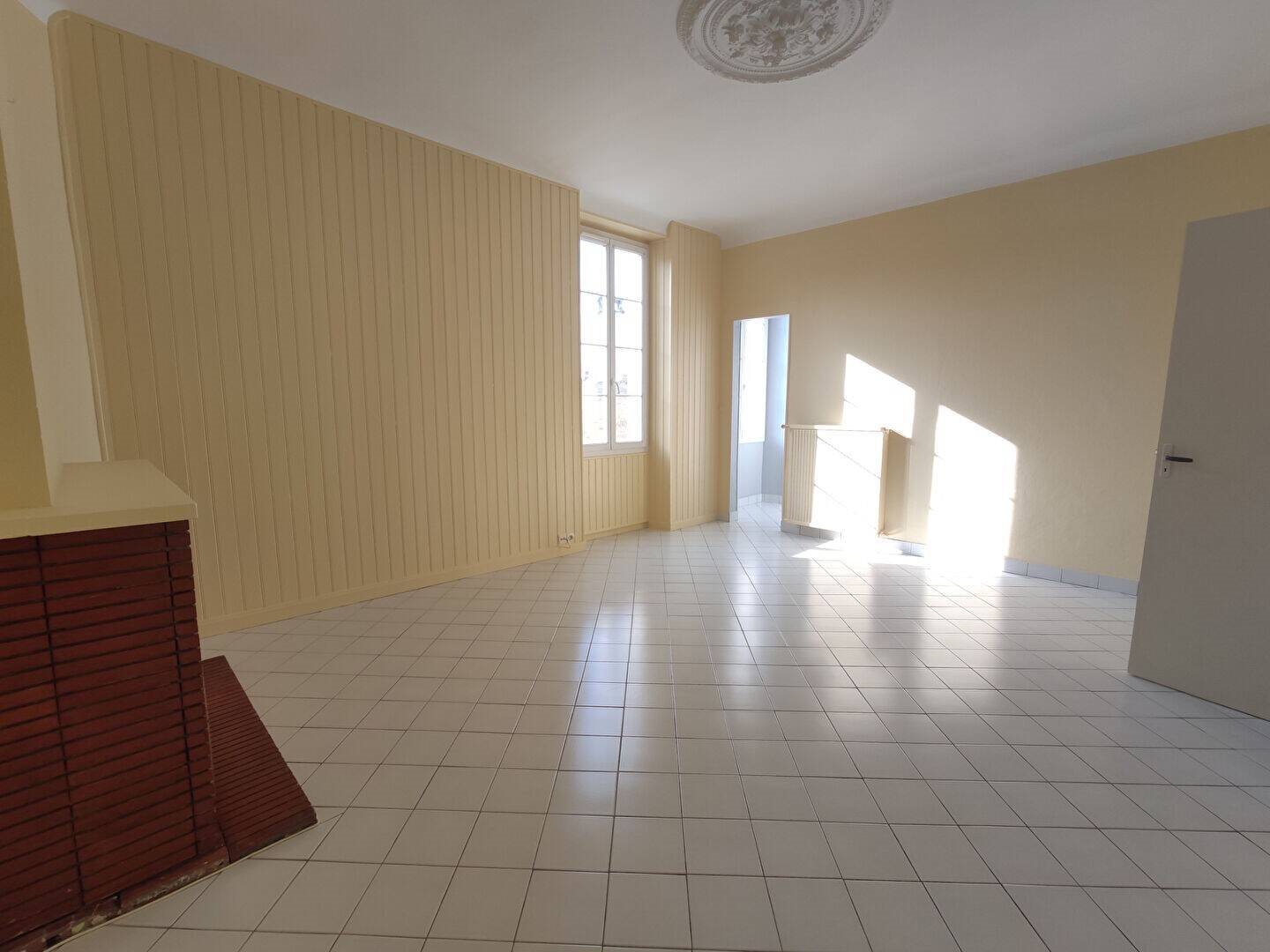 Appartement à louer, 49m², Tonnay-Charente