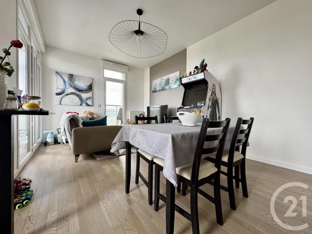 Appartement à vendre, 61m², Janville-sur-Juine