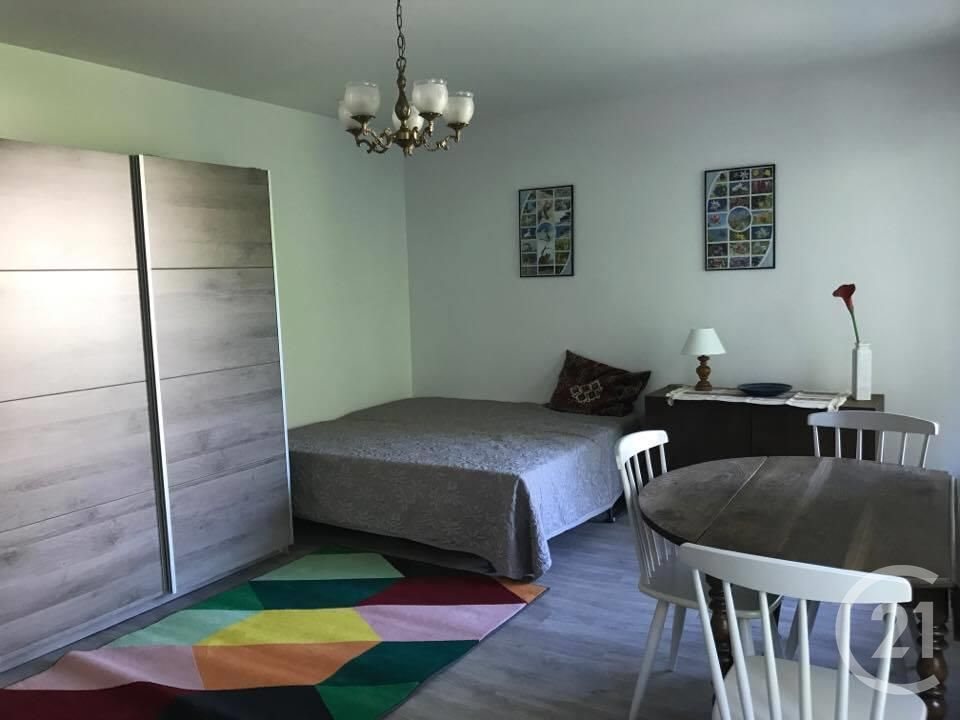 Appartement à louer, 27m², Gif-sur-Yvette