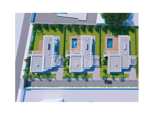 Villas de 3 dormitorios en construcción con piscina en Palmela