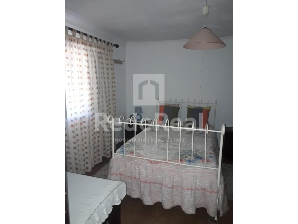 2 bedroom country house set in 6,000m2 of land near Odemira